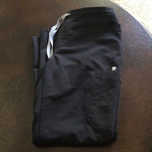 Black MP Figs Yola scrub pants